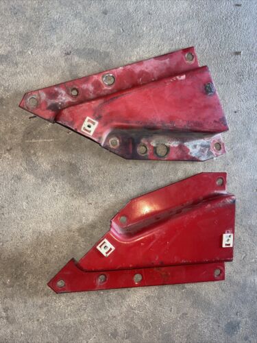 IH 1586 Cab tractor dash side panels