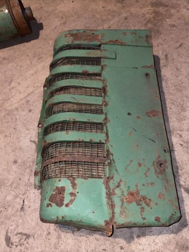 John Deere G Left Hand LH Grill Screen