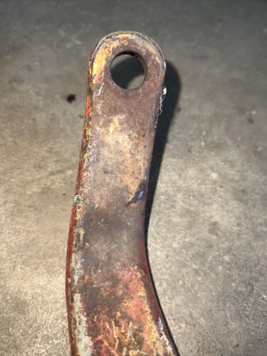 IHC International W-400 Steering Arm Antique Tractor