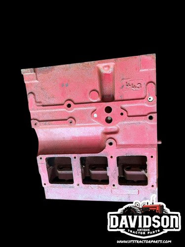 IH INTERNATIONAL 484 DIESEL BLOCK D179 GOOD USED BLOCK 3055001R3