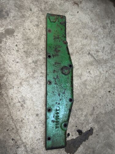 JOHN DEERE 2010 FINAL DRIVE COVER LEFT HAND T16159T SUBS T12571T