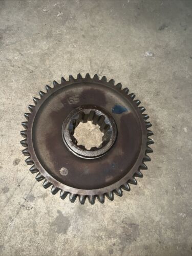 Farmall M IH Tractor top upper transmission 1st drive 44T gear 56533D
