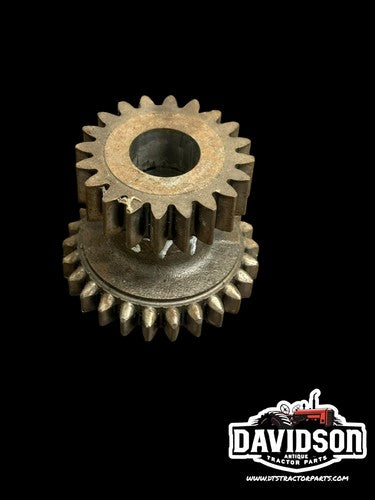 International 574 Transmission Gear Antique Tractor