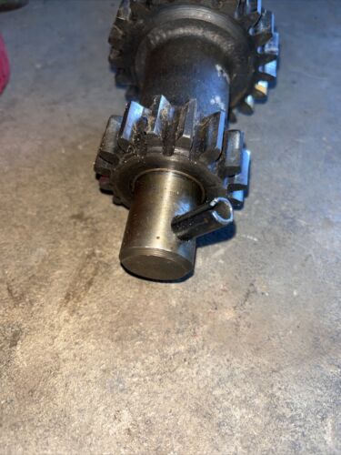 IH 340 Row Crop idler/reverser Gears and shaft