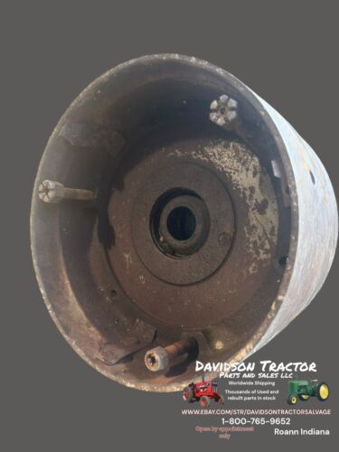 JOHN DEERE B BELT PULLEY CLUTCH ASSEMBLY B136R  FITS UNSTYLED AND EARLY STYLED B