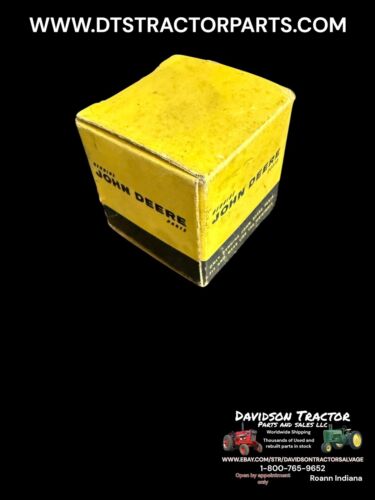 Genuine John Deere T15385T New Old Stock Adapter Fitting