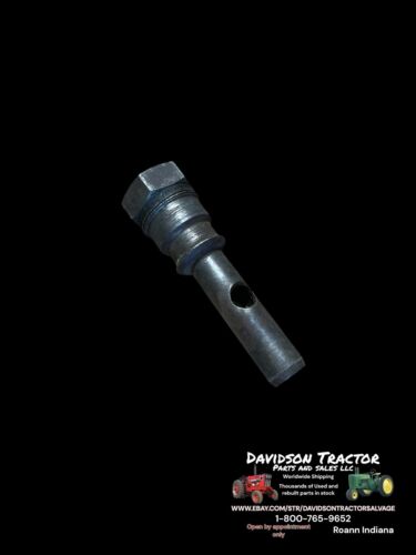 John Deere F907R Hydraulic Plug Antique Tractor