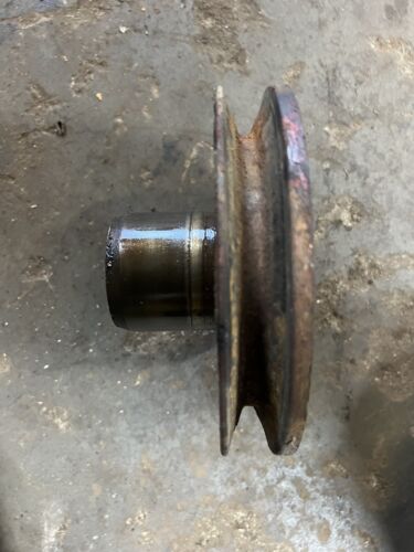 FARMALL 400 / 450. DIESEL ENGINE CRANKSHAFT PULLEY ( 6652 DB )