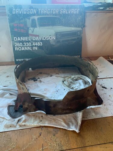 Farmall 300 350 Rowcrop tractor Original IH radiator fan shroud