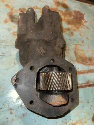 Case IH 1256 Engine Oil Pump 332521R1