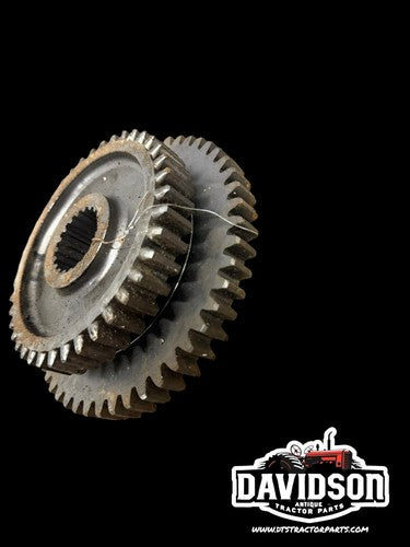 Ford 3415 1st And 2nd Sliding Gear 39 And 50 Tooth SBA322360950
