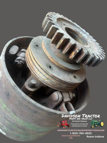 John Deere B Belt Pulley B2340R Antique tractor