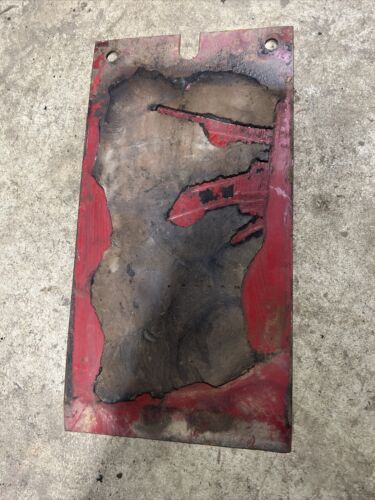IH FARMALL 806-1456 PARK LOCK COVER  Antique Tractor