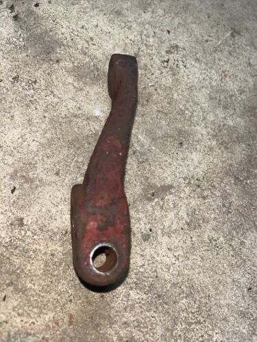 Used Farmall H LEFT brake actuator arm 6947D