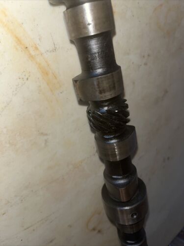 International Farmall 460 Gas Camshaft W/Gear 367240 R1   Antique Tractor