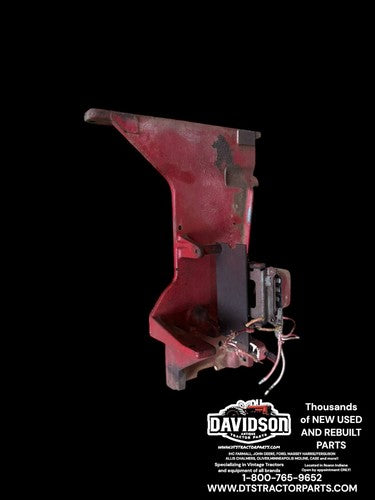 1970 Farmall IH 826 Tractor Left Dash Support Bracket 398108R3