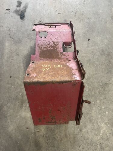 IHC Mcormick W9 Gas Right foot platform W9 International Antique tractor