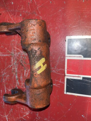 International FARMALL H  Clutch Release Fork 6141DA