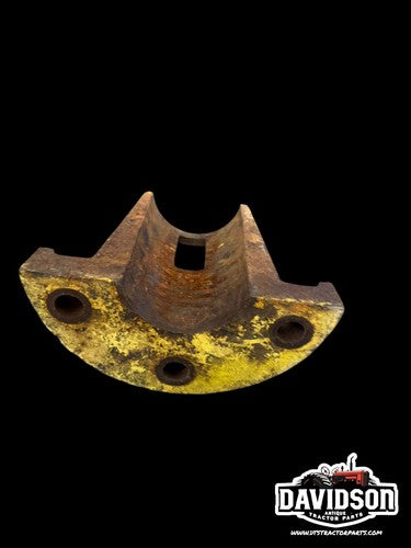 Used Wheel Half Sleeve Pinion Half - 86 MM fits John Deere 4000 4020 4230 R33531