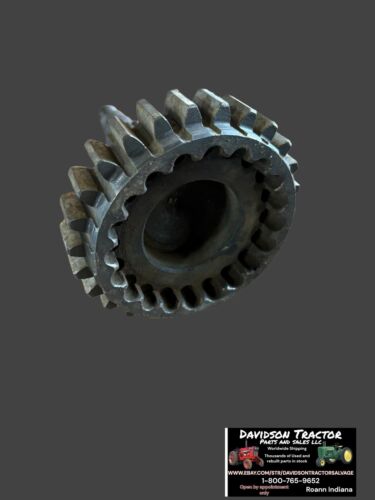 John Deere B1874R Transmission Overdrive Gear for a B Tractor