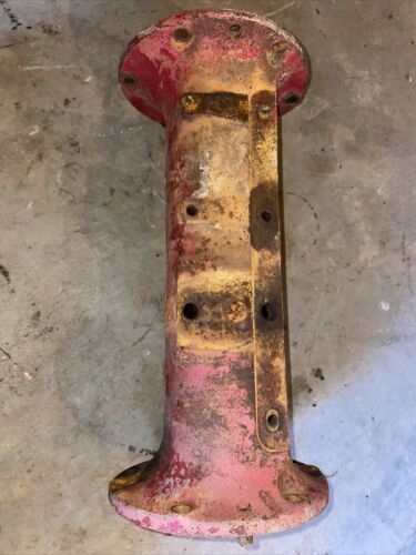 Farmall Cub IH rear casting Axel Spacer Antique Tractor