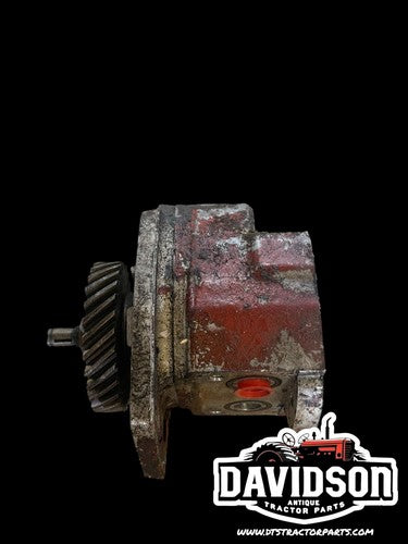 Farmall IH 400 450 tractor Good hydraulic pump assembly w/ drive gear