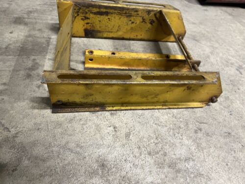IHC Farmall Cub Low Boy Seat Mount Hinge Antique Tractor