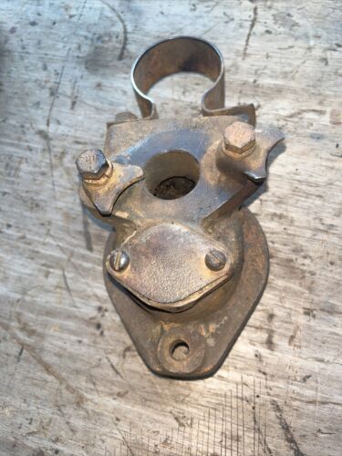 Farmall 300 350 400 450 distributor housing