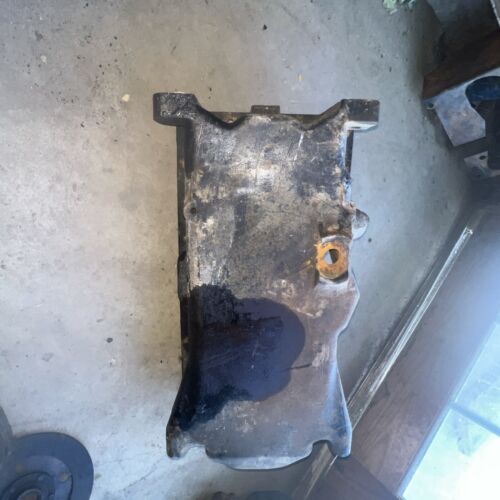 Used Engine Oil Pan with Filler Tube fits Case IH 895 4230 fits International