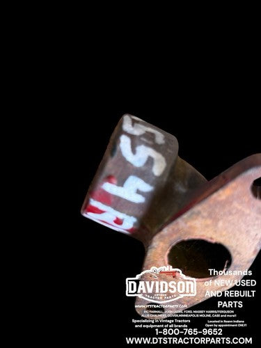 International Farmall 806 1026 1256 Oil Cooler Elbow 332554R1 Antique Tractor