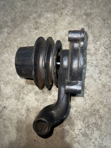 IH INTERNATIONAL BC144 BD154 276 354 364 434 444 B414 Water Pump 703820R94