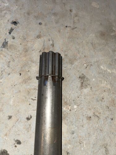International 444 2424 2444 tractor IH Power Take Off PTO shaft & bearing