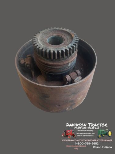 John Deere Unstyled A Belt Pulley Assembly A17R Antique Tractor