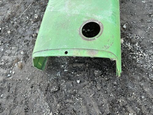 John Deere 4955 Hood engine cover