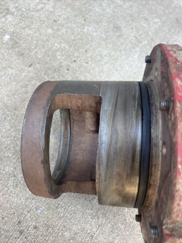 Farmall 400 450 Tractor IH BULL PINION CAGE 357033R1 Antique Tractor