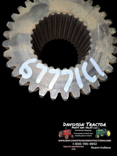 67771C1 IH 1566 1568 1586 3088 3288 3388 3588 3688 LOW DRIVE GEAR 28 & 33 TOOTH