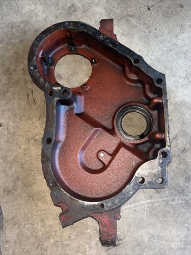 IH International Farmall 460 D236 Diesel Engine Motor Crankcase Timing Cover