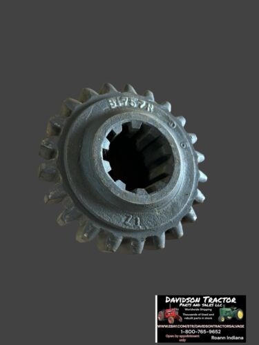 JOHN DEERE B POWERSHAFT SLIDING GEAR B1757R