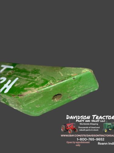 John Deere 2010 Tractor ORIGINAL JD 3pt hitch Right sway block T13346T