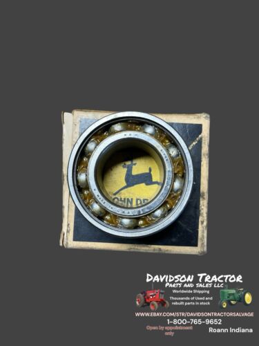 Genuine John Deere New Old Stock Adapter Bearing JD 8558 E