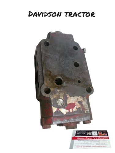 IHC Farmall Hydraulic Block Antique Tractor