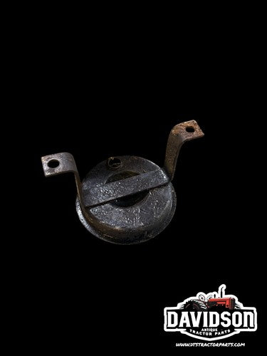 VINTAGE  IH FARMALL CUB & LOBOY 154 185 TRACTOR ENGINE OIL PUMP SCREEN