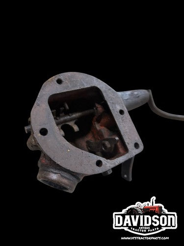 367706R1; Farmall Tractor Governor Housing; 140 240 340 404 444 424