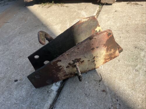 DC Case Tractor Seat Bracket Antique Tractor
