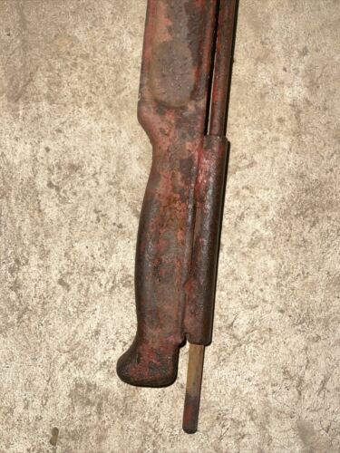 Farmall 400 450 IH tractor PTO Power Take Off engagement lever handle