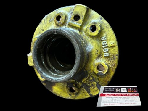John Deere B Tractor B918R Front Wheel Hub Antique Tractor