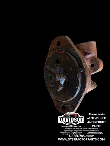 IH International Farmall C-135 Distributor Drive Housing Antique Tractor