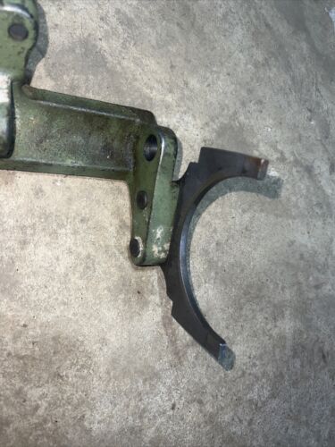 John Deere 2010 Utility Shifter Fork T16985T