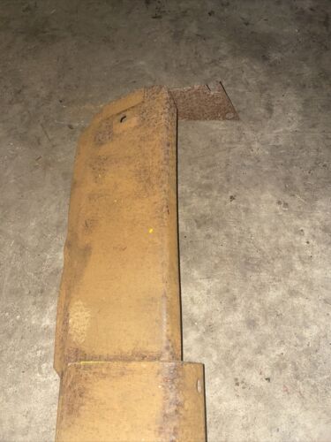 Battery Tray - Right Hand International 1466 766 1066 706 966 Tractor