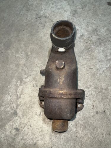 Farmall M diesel MD tractor IH engine motor top thermostat holder to radiator